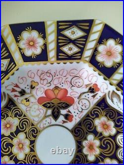 Royal Crown Derby Octagonal Traditional Imari Plate Pattern Number 2451