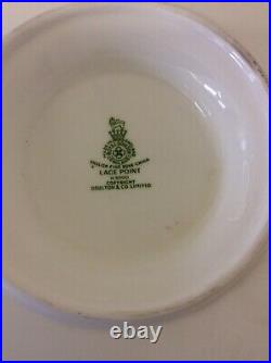 Royal Doulton Lace Point H5000 Bone China Platinum Trim Gravy Boat Dish & Plate