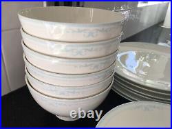 Royal Doulton Modern Nostalgia by Donna Hay 18 piece dinner set plates/bowls