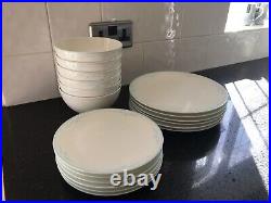 Royal Doulton Modern Nostalgia by Donna Hay 18 piece dinner set plates/bowls