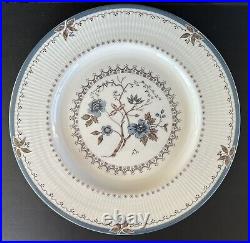 Royal Doulton Old Colony Dinner Plates 10 5/8 Set Of 8 White Blue Floral