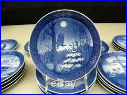 Run of 28 Royal Copenhagen Blue & White Christmas Plates 1962 1994 MINT (12)