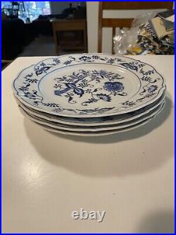 Set Of 4 Vintage Blue Danube China Blue Onion 10.25 Dinner Plates Japan MINT