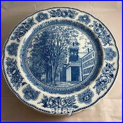 Set of 10 Wedgwood YALE UNIVERSITY Blue & White Dinner Plates Rare