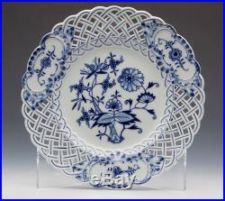 Six Antique Meissen Blue & White Onion Pattern Pierced Plates 19th C