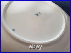 THREE 9-5/8 Meissen Germany Blue Onion Dinner Plates Crossed Swords Blue White