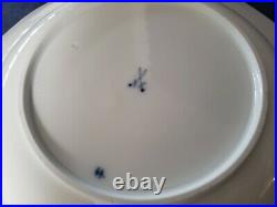 THREE 9-5/8 Meissen Germany Blue Onion Dinner Plates Crossed Swords Blue White