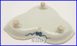 Unusual Chinese 18/19th C Century Blue and White Footed Dish