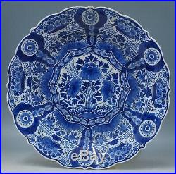 @ VERY GOOD @ Porceleyne Fles handpainted blue & white floral Delft charger 1930