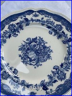 VGC 5 Johnson Brothers Blue & White Persian Tulip Tea Cups, Saucers & Plates
