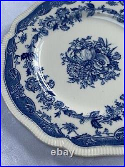 VGC 5 Johnson Brothers Blue & White Persian Tulip Tea Cups, Saucers & Plates