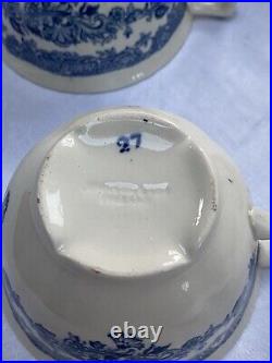 VGC 5 Johnson Brothers Blue & White Persian Tulip Tea Cups, Saucers & Plates