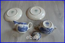 VILLEROY & BOCH, SAAR BURGENLAND, GERMANY BLUE and WHITE 25 piece porcelain set