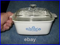 VINTAGE CORNING WARE BLUE CORNFLOWER, P-4-B 1 1/2 QT. RARE STAMP EARLY DAYS WithLID