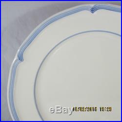 Villeroy Boch Casa Azul Modesto Dinner Plates set 4 white blue lined rim scallop
