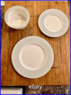 Villeroy & Boch Fine Bone China Dinnerware Set for Six, Rondo, Blue and White