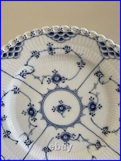 Vintage 12 Royal Copenhagen Blue Fluted Full Lace 9 1/4 Luncheon Plates # 1085