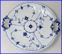 Vintage Bing & Grondahl B&G Blue Traditional 304 Handled Cake Plate Denmark PL23