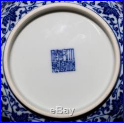 Vintage Rare Chinese Blue And White Porcelain Dragons Plate Mark QianLong