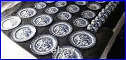 Vintage Waterside Willow 32 Piece Dinner Set