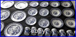 Vintage Waterside Willow 32 Piece Dinner Set