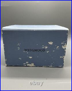 Vintage Wedgwood Blue Jasperware Ladies Oval Watercolor Paint Box