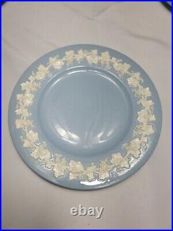 WEDGWOOD EMBOSSED QUEENS WARE 10.5 Dinner Plate White On Lavender (4 Total)