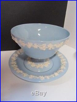 WEDGWOOD QUEENSWARE LAVENDER/BLUE WITH WHITE FLOWERS PEDESTAL BOWL WithPLATE