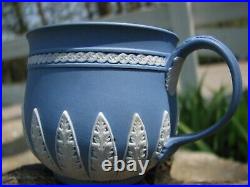 Wedgwood 18th Century Xrare Jasperware Solid Blue Custard Cup With Cover Rare
