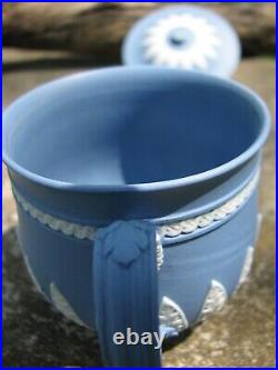 Wedgwood 18th Century Xrare Jasperware Solid Blue Custard Cup With Cover Rare