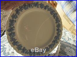 Wedgwood Etruria Barlaston Emboss Queens Ware Blue White 6 Dinner Plate 10 1/8