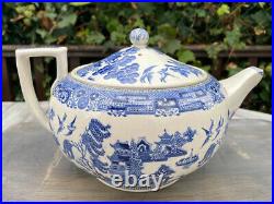 Wedgwood Etruria Willow Large Squat Blue 2 1/2 Pt White Deco Styled Teapot Vgc