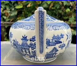 Wedgwood Etruria Willow Large Squat Blue 2 1/2 Pt White Deco Styled Teapot Vgc