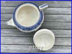 Wedgwood Etruria Willow Large Squat Blue 2 1/2 Pt White Deco Styled Teapot Vgc