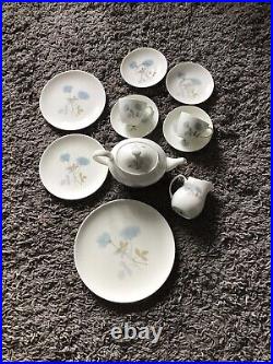 Wedgwood Ice Rose Bone China 11 pieces