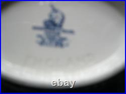 Wedgwood Vintage Blue/white transfer No 547269 Unicorn backstamp 41 pieces