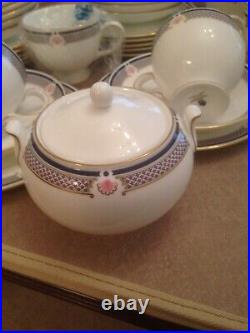 Wedgwood WAVERLEY 90pcs Bone China Dinner Set Tureen Soup Bowls Tea Coffee Cups